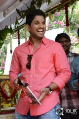 Son Of Sathyamurthy Movie Opening